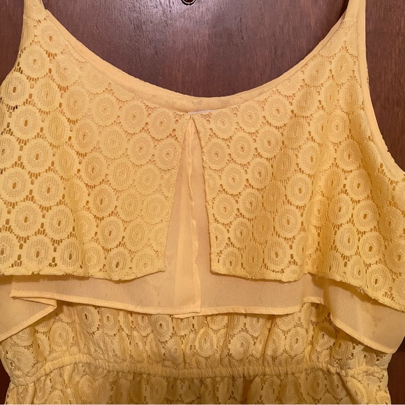 NWT sunflower yellow J. Taylor dress with straps. - Picture 3 of 8